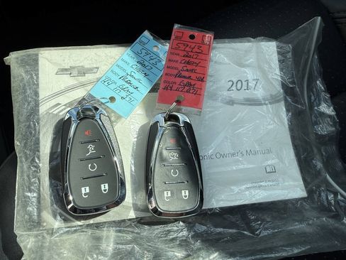 Used 2017 Chevrolet Sonic Premier FWD image 23