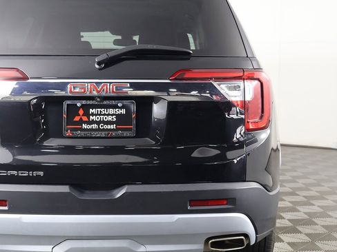 Used 2023 GMC Acadia SLT image 18
