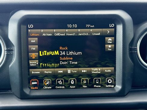 Used 2022 Jeep Wrangler Unlimited Sahara w/ LED Lighting Group image 16