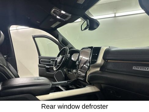 Used 2019 RAM 1500 Laramie AWD/4WD image 23