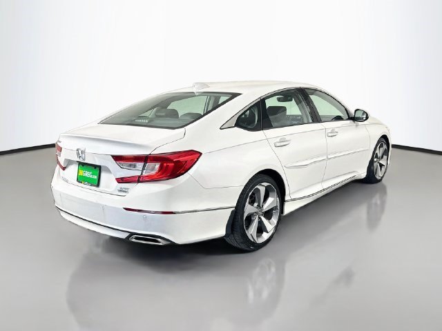 Used 2020 Honda Accord Touring image 10