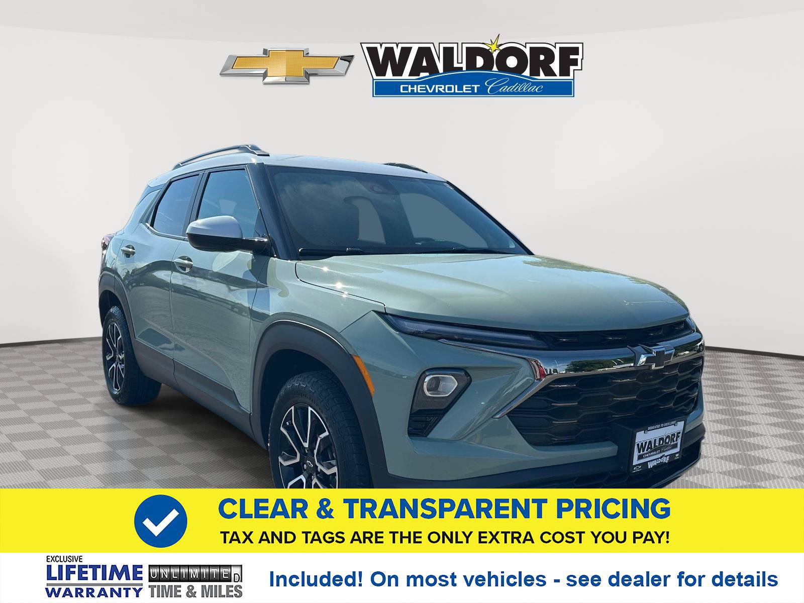Used 2024 Chevrolet TrailBlazer ACTIV w/ Convenience Package AWD/4WD image 1