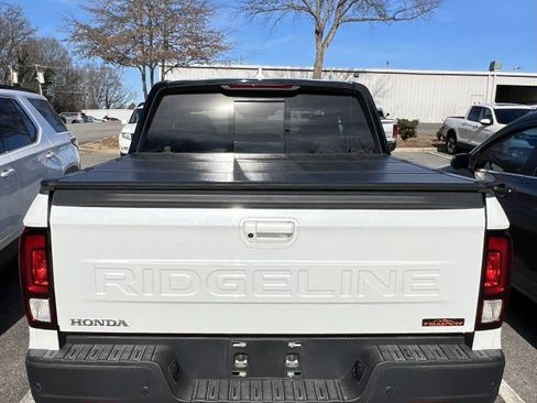 Certified 2025 Honda Ridgeline TrailSport image 5