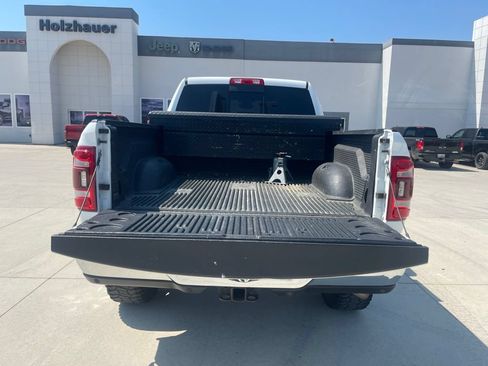 Used 2022 RAM 2500 Big Horn w/ Level B Equipment Group AWD/4WD image 5
