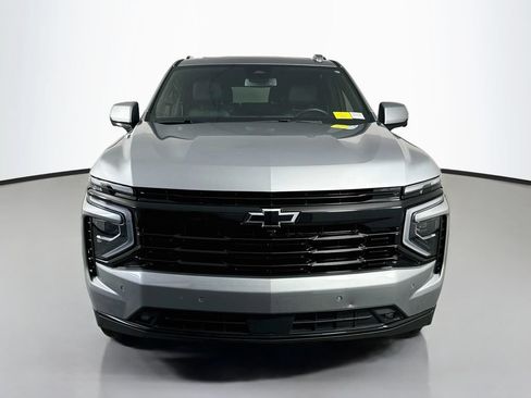 Used 2025 Chevrolet Tahoe RST w/ Comfort Package AWD/4WD image 2