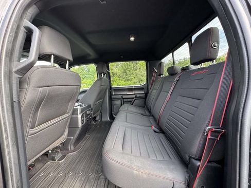 Used 2019 Ford F150 XLT w/ Equipment Group 302A Luxury AWD/4WD image 14