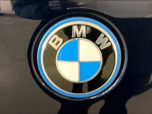 New 2026 BMW X5 xDrive50e image 15