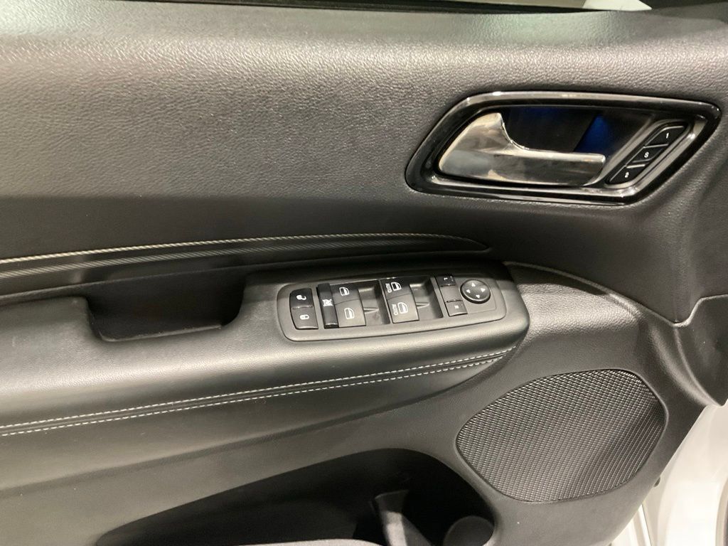 Used 2022 Dodge Durango GT RWD image 7