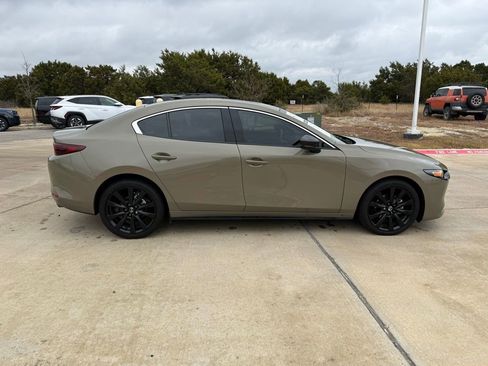 Used 2025 MAZDA MAZDA3 s image 4