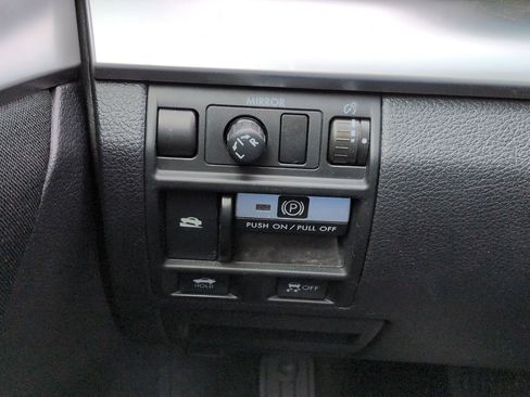 Used 2014 Subaru Legacy 2.5i Premium image 16