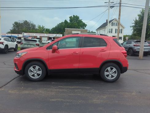 Certified 2020 Chevrolet Trax LT FWD image 5