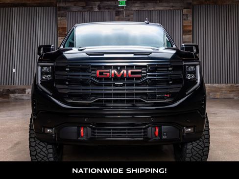 Used 2024 GMC Sierra 1500 AT4 w/ AT4 Preferred Package image 4