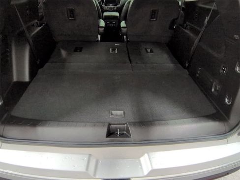Used 2020 Chevrolet Traverse High Country w/ LPO, Floor Liner Package image 37