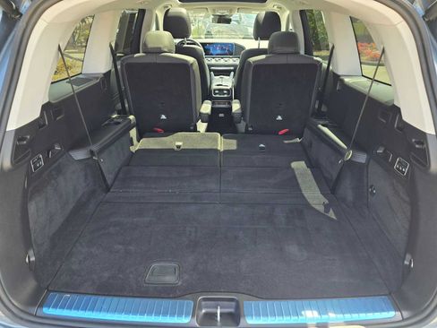 Used 2026 Mercedes-Benz GLS 450 4MATIC image 15
