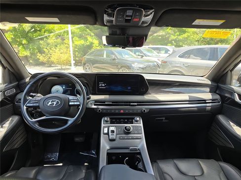 Used 2023 Hyundai Palisade Calligraphy FWD image 16