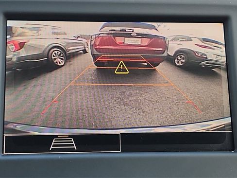 Used 2023 Chevrolet Equinox LT image 20