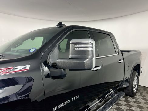 Used 2024 Chevrolet Silverado 2500 LTZ w/ LTZ Plus Package AWD/4WD image 12