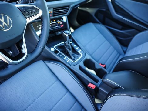 New 2026 Volkswagen Jetta SE image 32