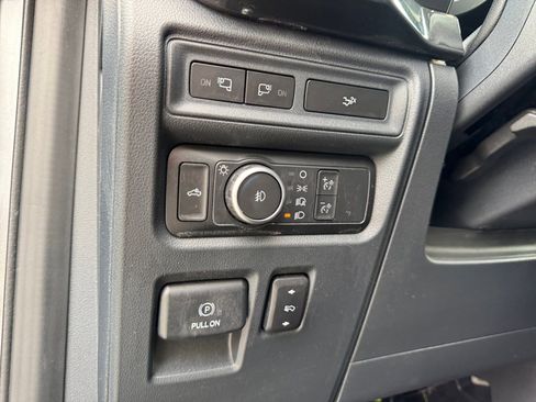 Used 2022 Ford F150 XLT w/ Equipment Group 302A High image 22