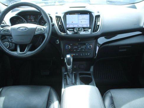 Used 2018 Ford Escape Titanium image 14