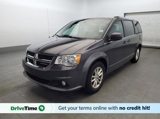 Used 2019 Dodge Grand Caravan SXT image 1