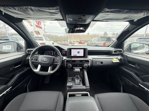 New 2026 Toyota Tacoma TRD Off-Road AWD/4WD image 9