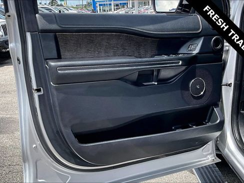 Used 2019 Ford Expedition Max Limited AWD/4WD image 20