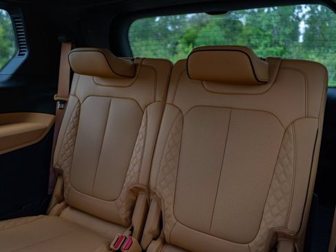Used 2022 Jeep Grand Cherokee L Summit AWD/4WD image 32