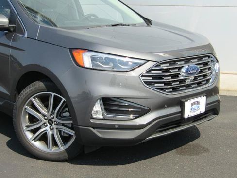Used 2024 Ford Edge Titanium w/ Equipment Group 301A AWD/4WD image 7