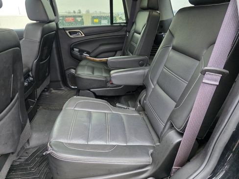 Used 2016 GMC Yukon Denali image 4