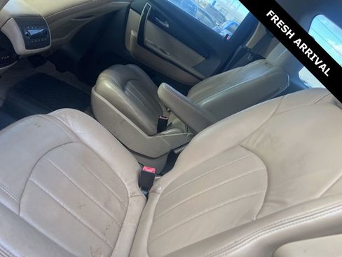 Used 2012 GMC Acadia Denali image 14