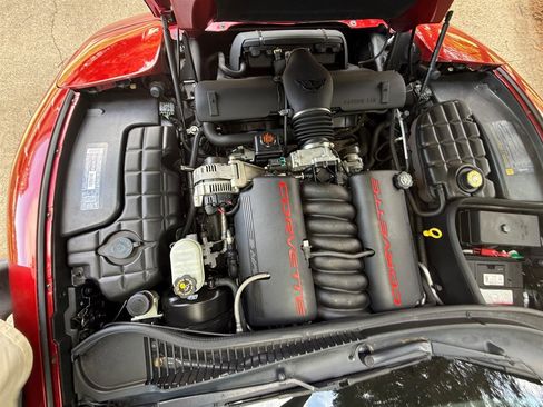 Used 1999 Chevrolet Corvette Convertible w/ Memory Pkg RWD image 65