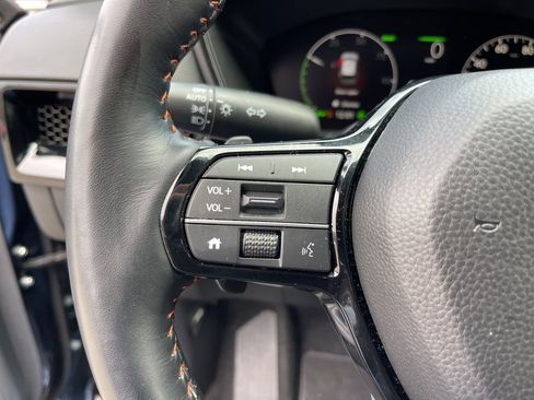 Used 2025 Honda CR-V Sport Touring image 18