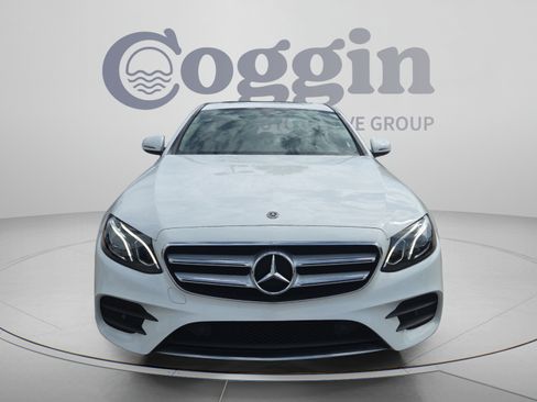 Used 2018 Mercedes-Benz E 300 image 8