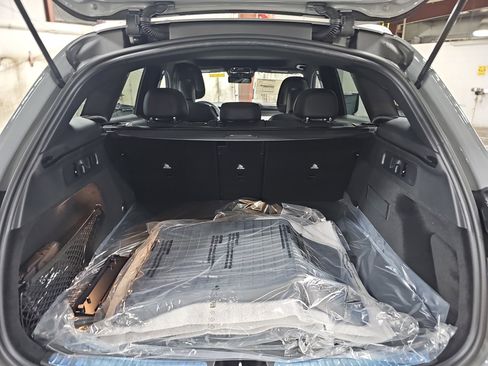 New 2026 Mercedes-Benz GLC 300 image 14