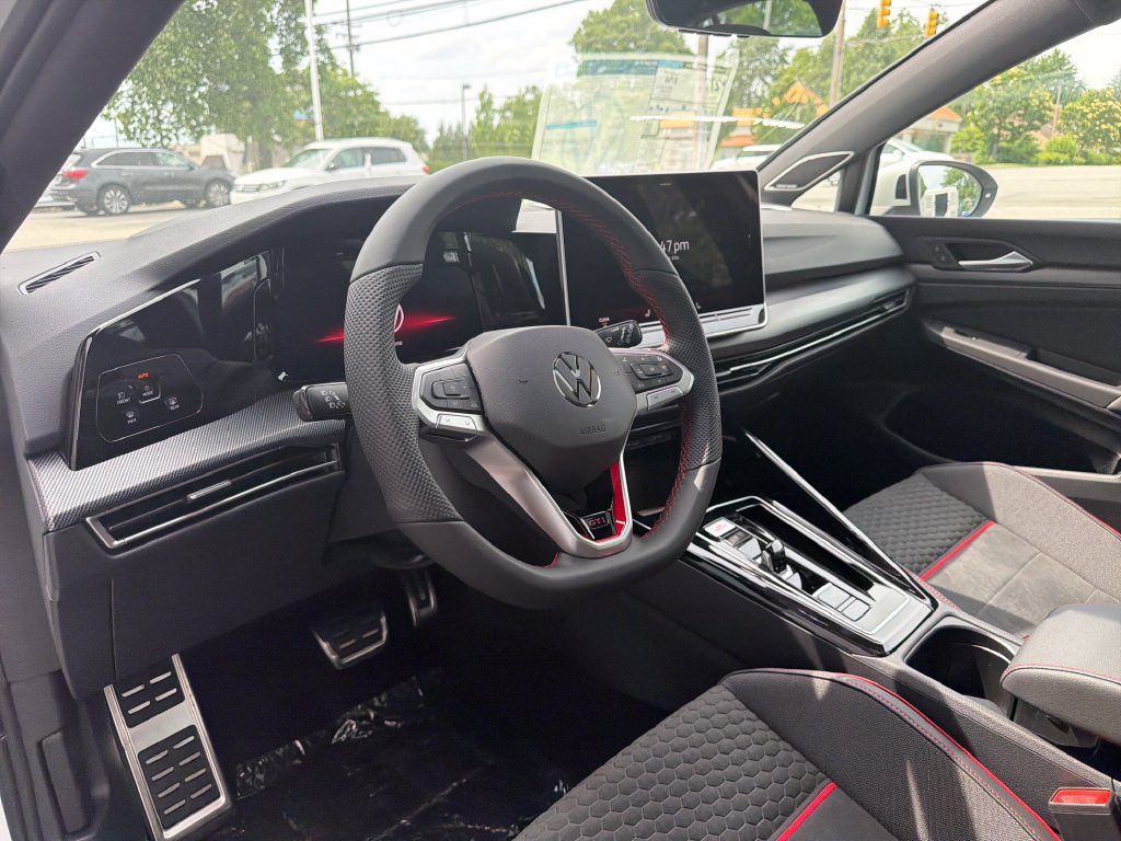 New 2026 Volkswagen GTI SE FWD image 8