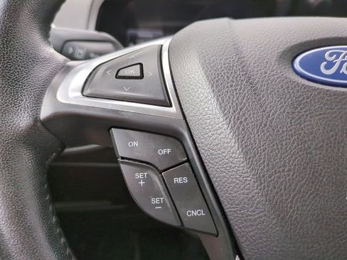 Used 2023 Ford Edge SEL w/ Sport Appearance Package image 24