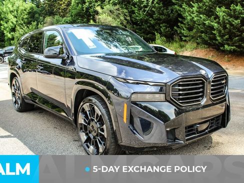Used 2023 BMW XM AWD/4WD image 3