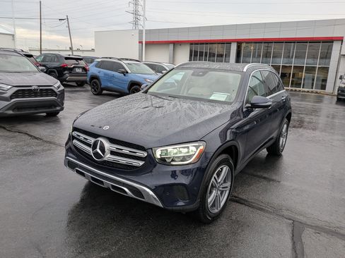 Used 2022 Mercedes-Benz GLC 300 4MATIC image 4