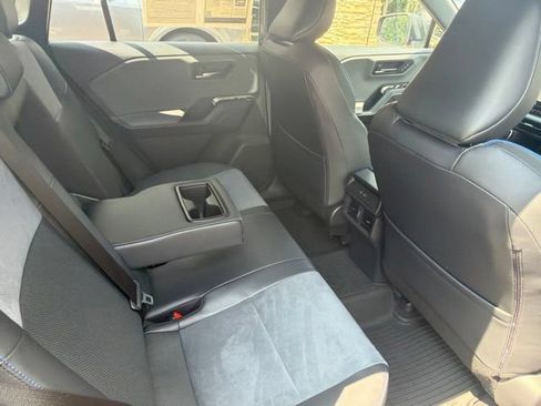 Used 2026 Toyota RAV4 XSE AWD/4WD image 33