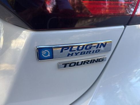 Used 2018 Honda Clarity Touring image 8