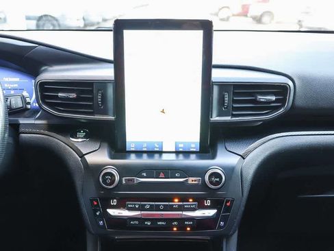 Used 2020 Ford Explorer ST w/ ST Street Pack image 13