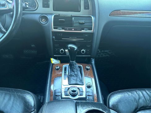 Used 2010 Audi Q7 3.6 Premium image 25