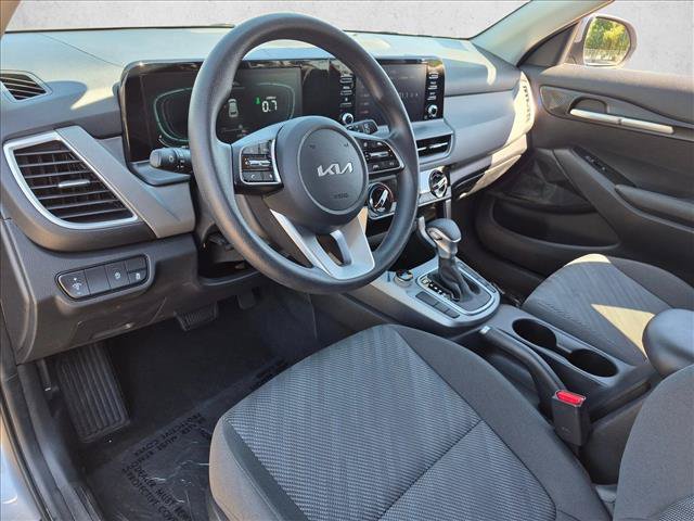 Used 2026 Kia Seltos LX AWD/4WD image 12