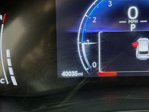 Used 2024 Toyota Grand Highlander XLE image 19