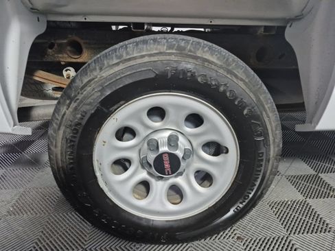 Used 2010 GMC Sierra 1500 W/T RWD image 15