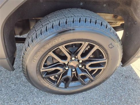 Used 2022 GMC Sierra 1500 Elevation image 38