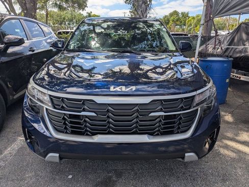 Used 2026 Kia Seltos LX image 2