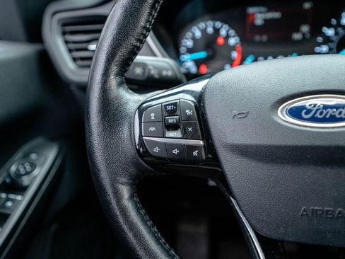 Used 2021 Ford Escape SE w/ Convenience Package image 15