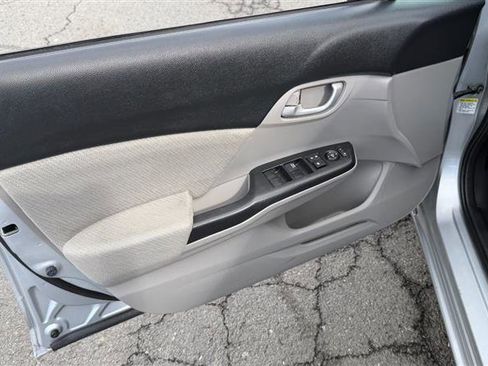 Used 2013 Honda Civic LX image 6